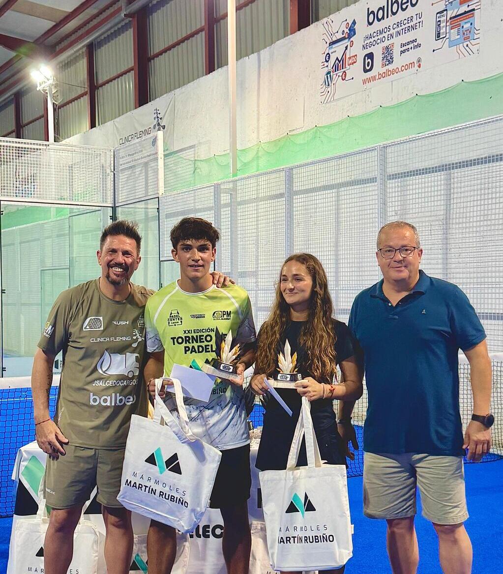 Campeones de Mixto C en el XXI Torneo de Pádel Mármoles Martín Rubiño 2026 en Motril