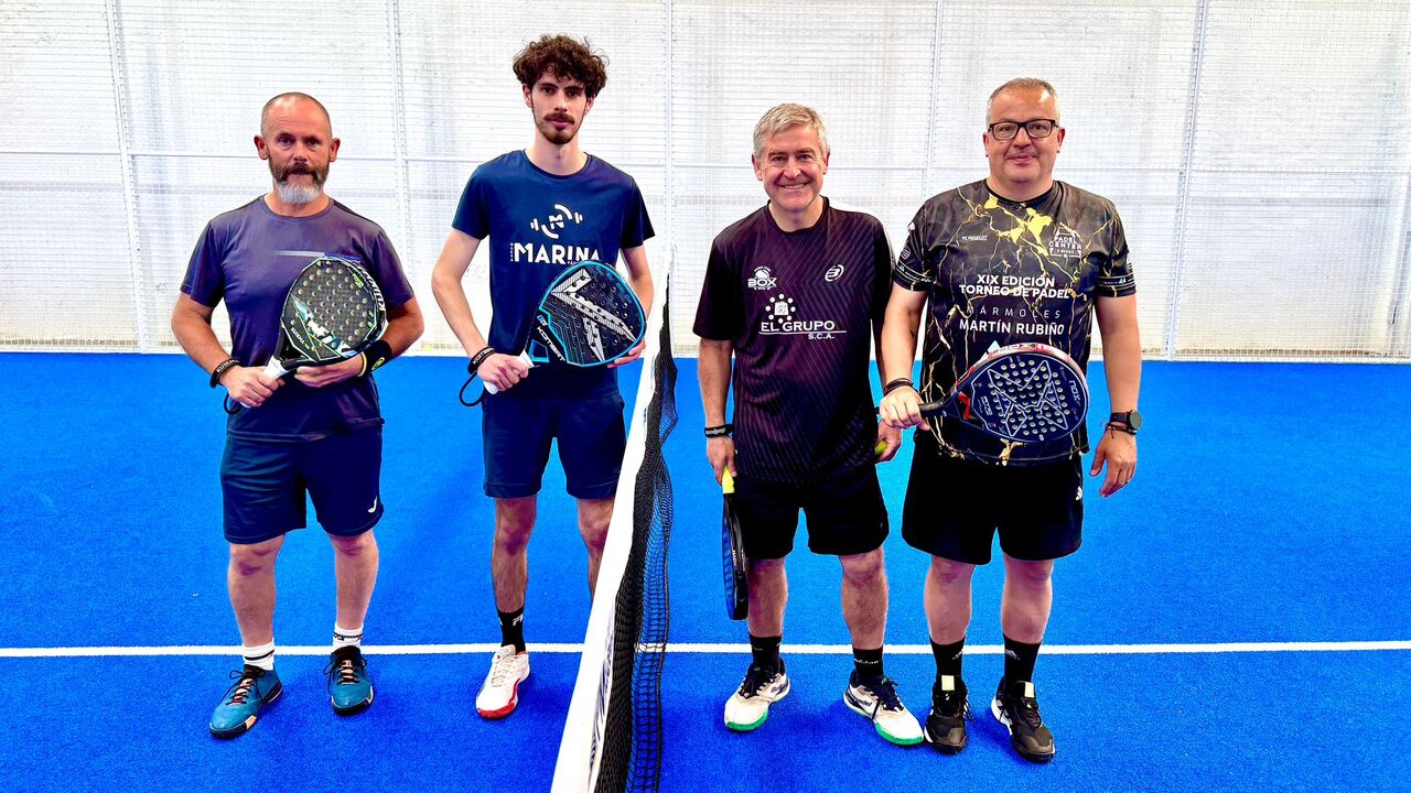 José Quílez y Paco Martín Rubiño en partido de fase de grupos en Pádel Center Motril